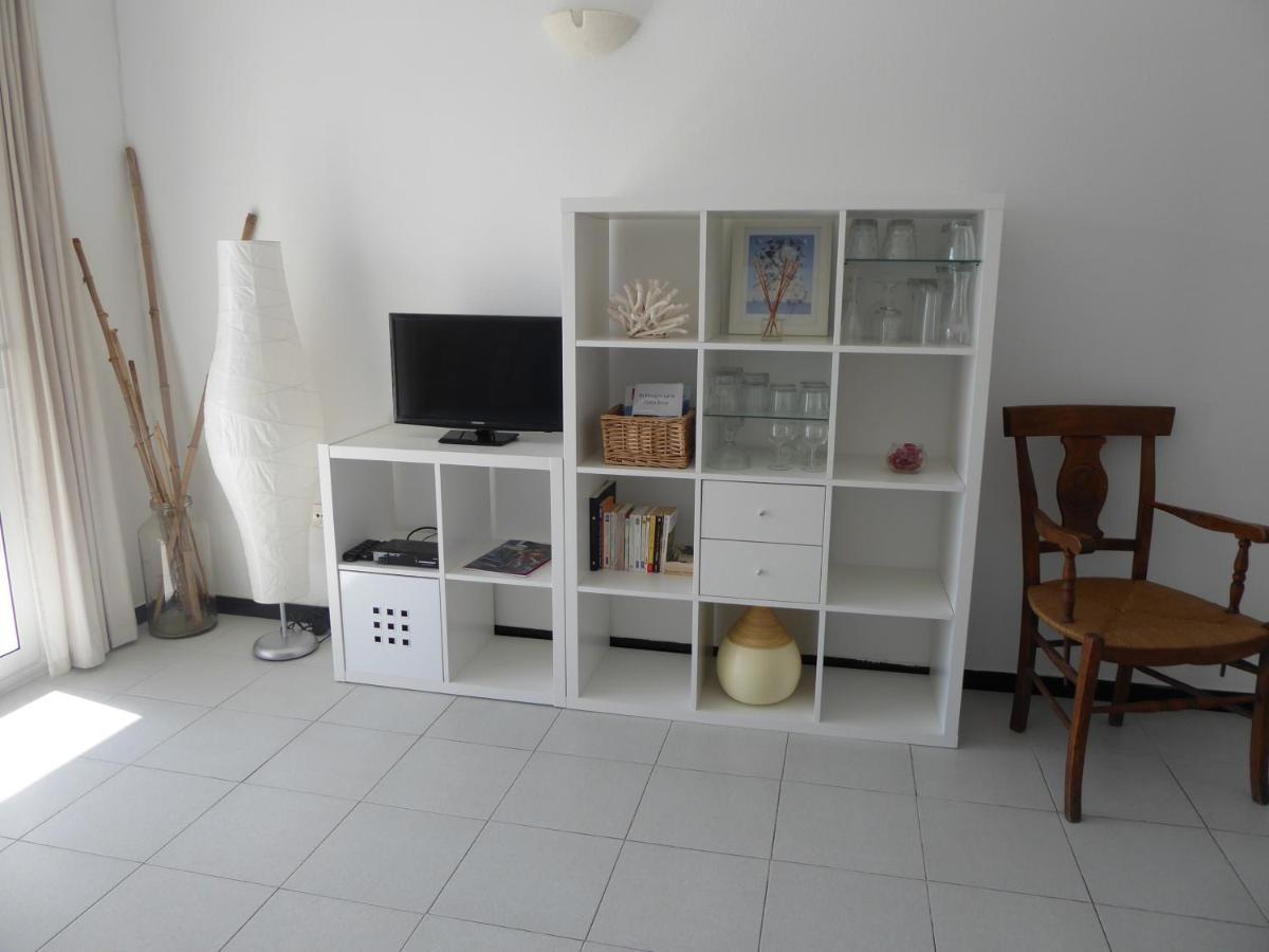 רוזס Appartement Lumineux Sur Les Canaux מראה חיצוני תמונה